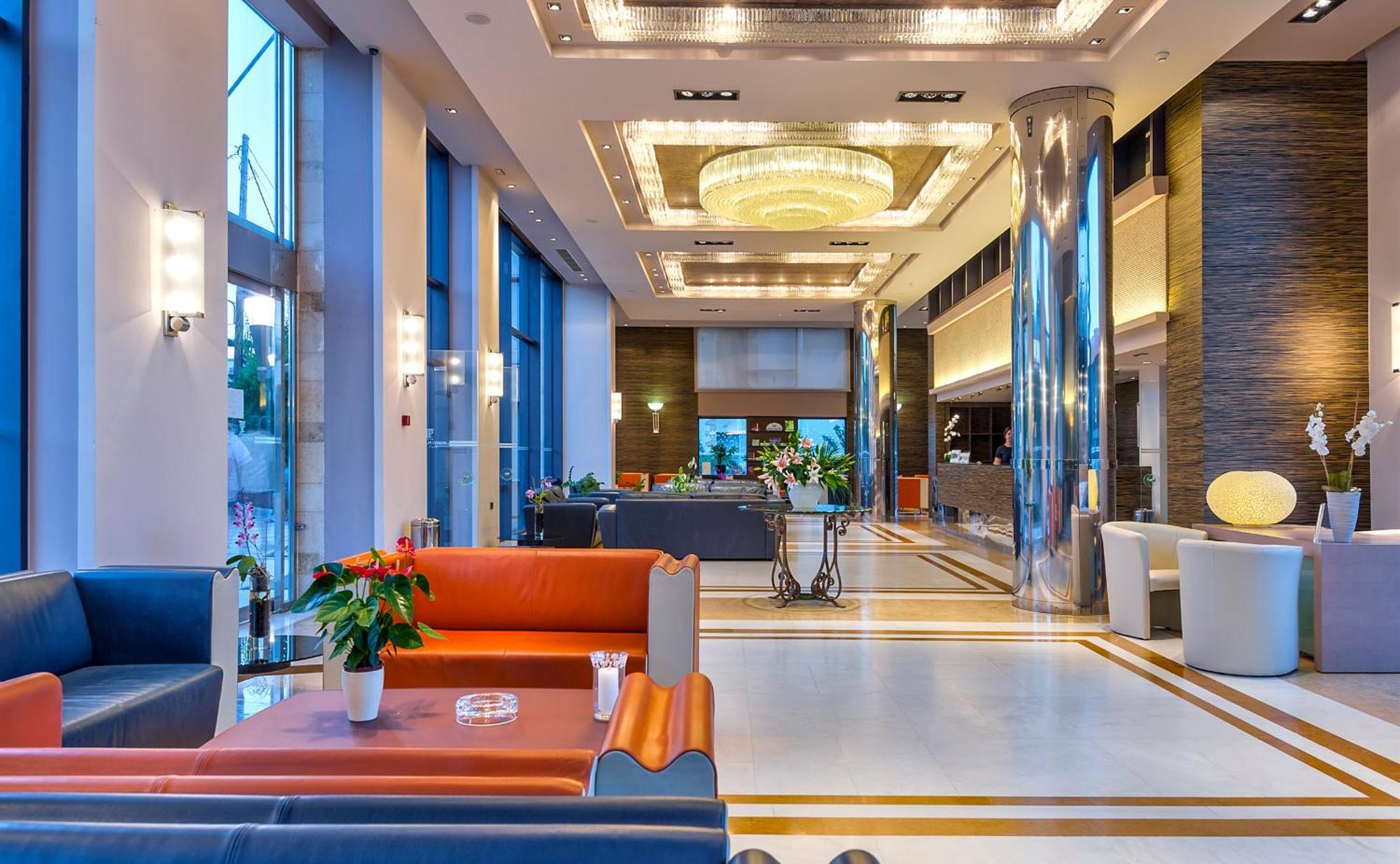 Porto Platanias Beach Resort & Spa Platanés Exterior foto Lobby
